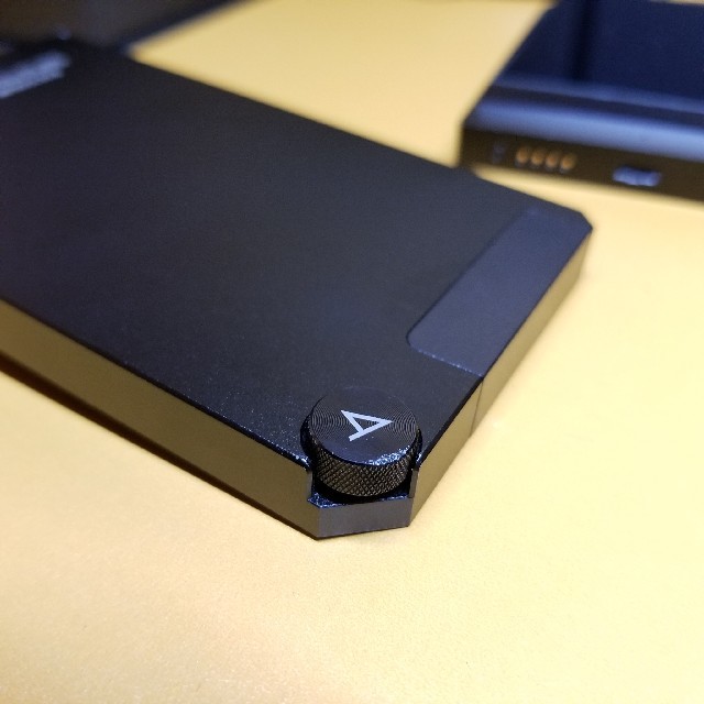 Astell&Kern  AK300  &  AK380amp black