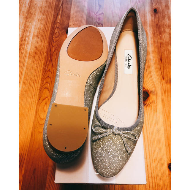 Clarks クラークス 24 5cm 新品 レディース靴の通販 By Hedgehog S Shop クラークスならラクマ Clarks クラークス 24 5cm 新品 レディース靴の通販 By Hedgehog S Shop クラークスならラクマ