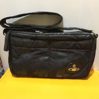 Vivienne Westwood(ショルダーバッグ)のフリマアイテム一覧 Vivienne Westwood(ショルダーバッグ)のフリマアイテム一覧