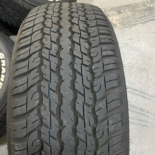 タイヤ4本セット　265/60R 18 3