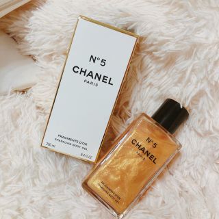 シャネル(CHANEL)の【ケツメっこ様専用】CHANEL ♡ No5 ジェルパフューム(香水(女性用))