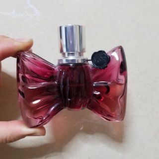 ヴィクターアンドロルフ(VIKTOR&ROLF)の【なっつ様専用】ヴィクター＆ロルフ ボンボン 50ml(香水(女性用))