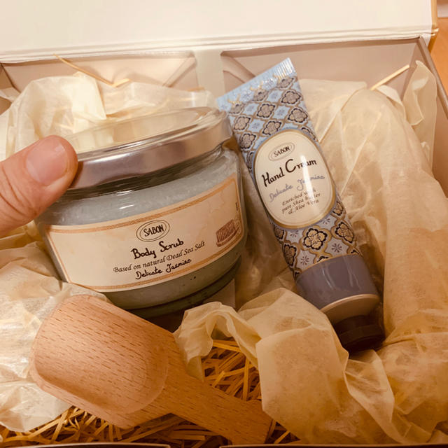 SABON(サボン)のSABON ハンドクリーム＆ボディスクラブ ギフト コスメ/美容のボディケア(その他)の商品写真