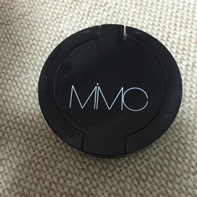 MiMC(エムアイエムシー)のMIMCチーク01サニーピンク コスメ/美容のベースメイク/化粧品(チーク)の商品写真