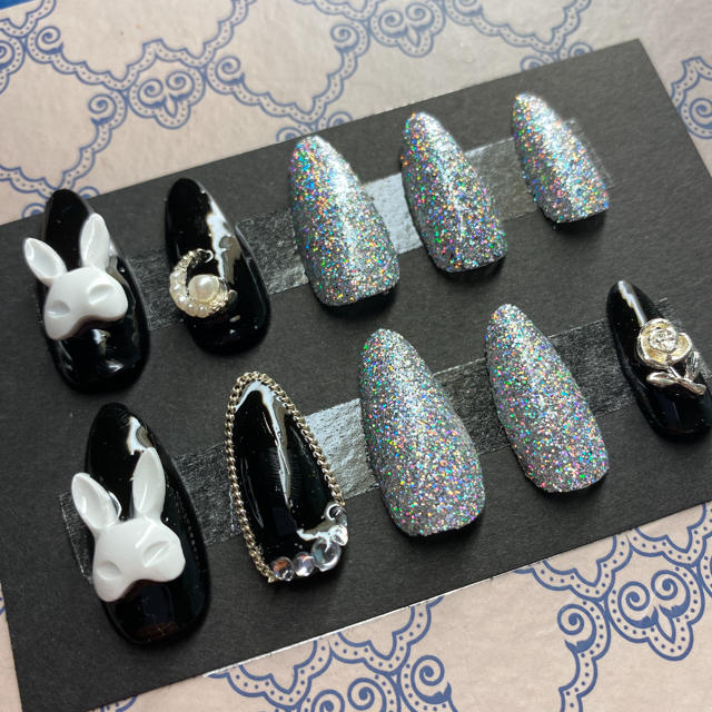 現品発送 量産型 黒 ウサギ チェーン ネイルチップの通販 By Angelfly ラクマ 現品発送 量産型 黒 ウサギ チェーン ネイルチップの通販 By Angelfly ラクマ