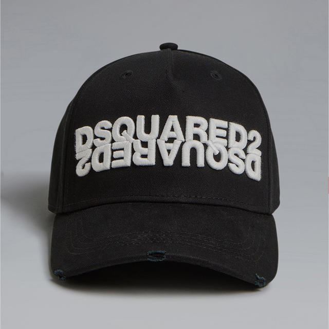 DSQUARED2(ディースクエアード)のDsquared2 ディースクエアード ミラーロゴ cap キャップ 帽子 黒 メンズの帽子(キャップ)の商品写真