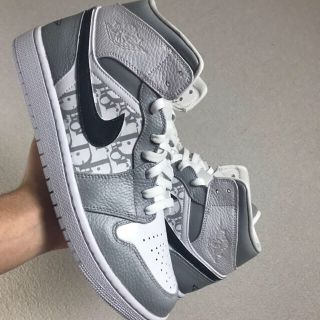 AIR JORDAN DIOR CUSTOM(スニーカー)