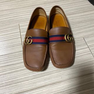 グッチ(Gucci)のGUCCI 革靴　スリッポン(スニーカー)