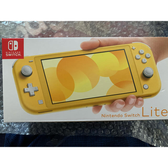 【新品】Nintendo Switch Lite 本体　イエロー