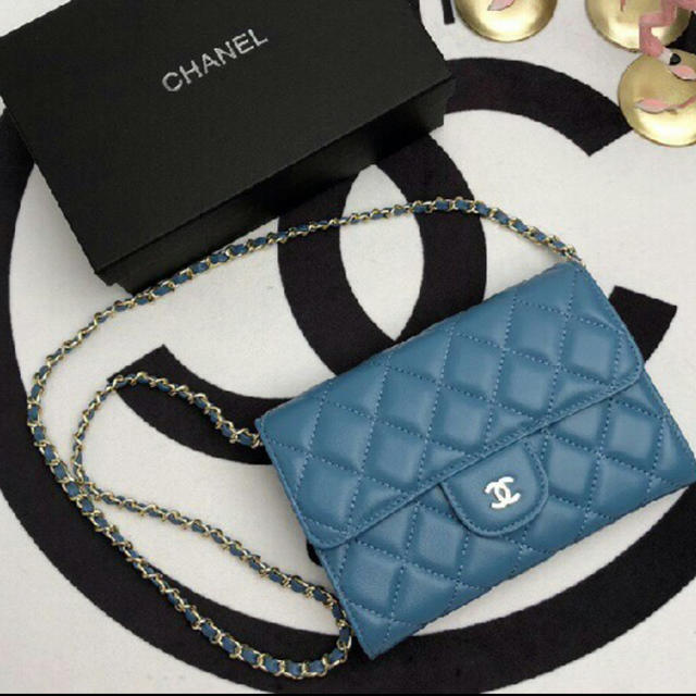 CHANEL チェーンウォレット クラッチバッグ