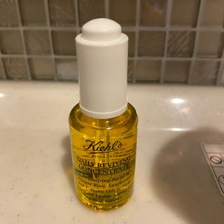 キールズ(Kiehl's)のキールズ   デイリーボタニカルコンセーレント　30ml(美容液)