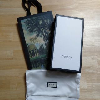 グッチ(Gucci)のGUCCI　ショップ袋（空箱、保存袋付き）(ショップ袋)