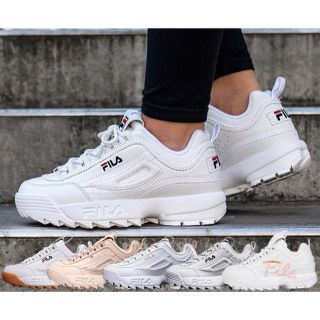 フィラ(FILA)のりなぴ様専用 FILA スニーカー 白(スニーカー)