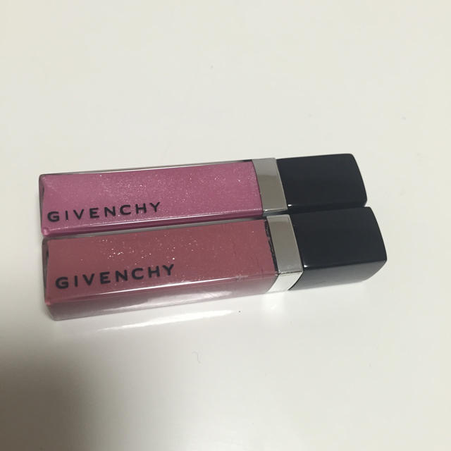 GIVENCHY(ジバンシィ)のジバンシィ ミニリップグロス ２本セット コスメ/美容のベースメイク/化粧品(リップグロス)の商品写真