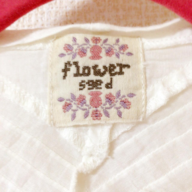 flower(フラワー)の未使用♡flowerレースはおり レディースのトップス(シャツ/ブラウス(長袖/七分))の商品写真