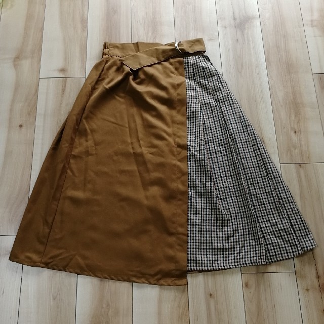 OLIVEdesOLIVE(オリーブデオリーブ)のオリーブデオリーブ　スカート　※値下げ不可※ レディースのスカート(ひざ丈スカート)の商品写真