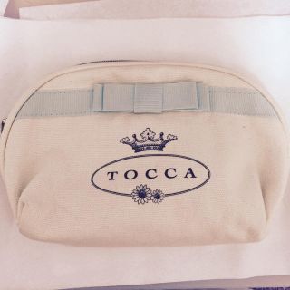 トッカ(TOCCA)の早いもの勝ちトッカリボンポーチ(ポーチ)