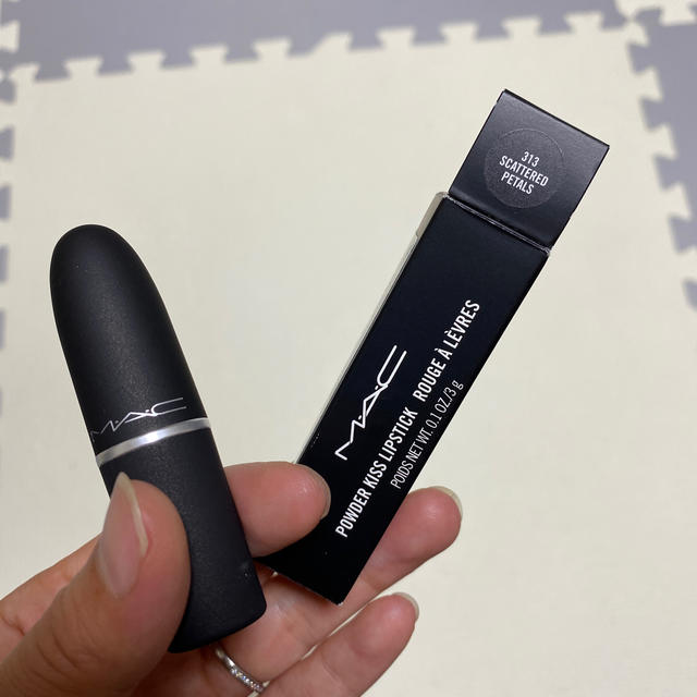 MAC(マック)のMAC リップスティック　スキャッタード　ペタルズ　リップ　マック　 コスメ/美容のベースメイク/化粧品(口紅)の商品写真