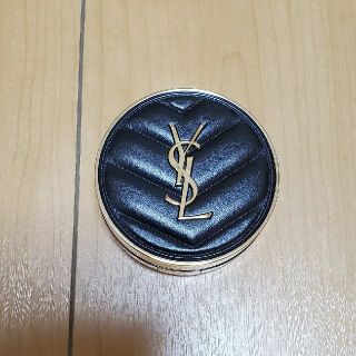 サンローラン(Saint Laurent)の【値下げ8500円→7200円】イヴ　サンローラン　ファンデ(ファンデーション)