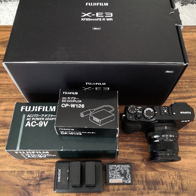 FUJIFILM (フジフイルム) X-E3 XF23mm F2 R WRキットカメラ