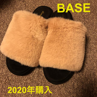 2020年購入【BASE】ベージュフェイクファーサンダル(サンダル)