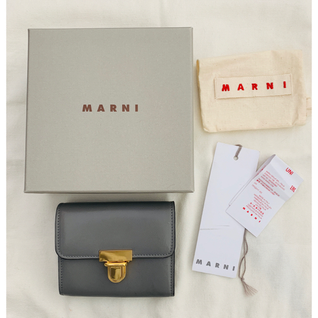 Marni(マルニ)の【lily様ご売約済み】MARNI  カード&コインケース　未使用 レディースのファッション小物(財布)の商品写真