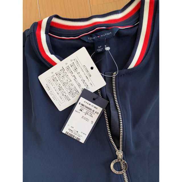 TOMMY HILFIGER(トミーヒルフィガー)の値引きラスト！新品タグ付き　トミーヒルフィガー　ワンピース レディースのワンピース(ひざ丈ワンピース)の商品写真