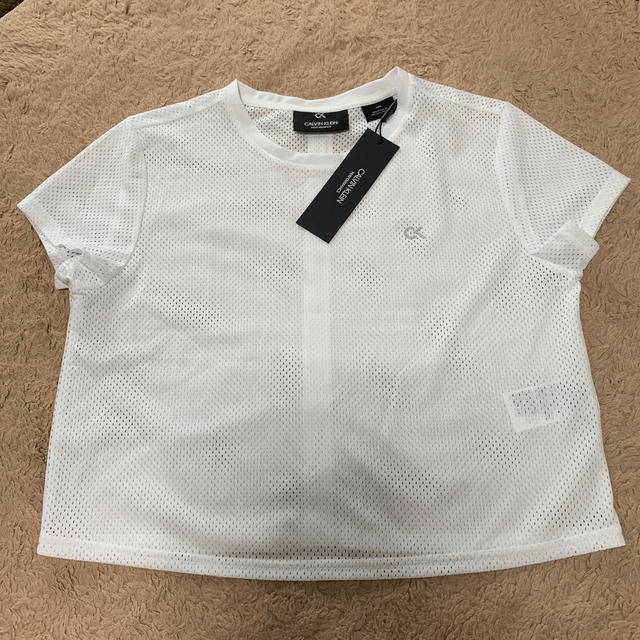 Calvin Klein(カルバンクライン)の【新品】カルバン・クライン　Tシャツ レディースのトップス(Tシャツ(半袖/袖なし))の商品写真