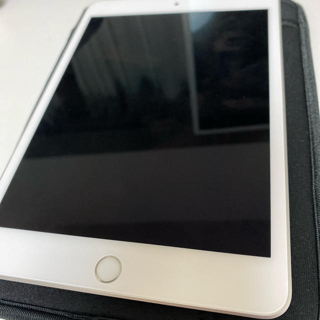 お気にいる Apple SIMフリー 64GB Wi-Fi+Cellular mini5 iPad