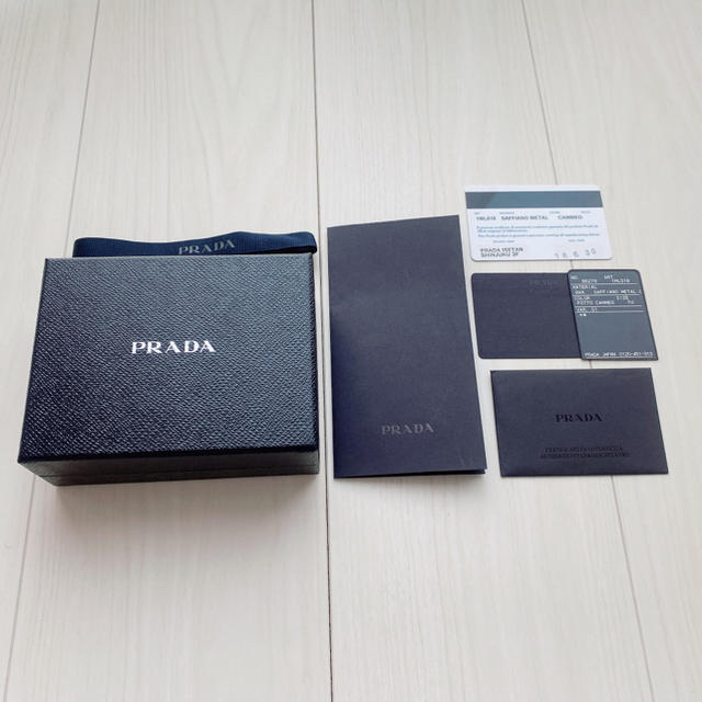 PRADA(プラダ)のプラダ PRADA 財布♡ レディースのファッション小物(財布)の商品写真