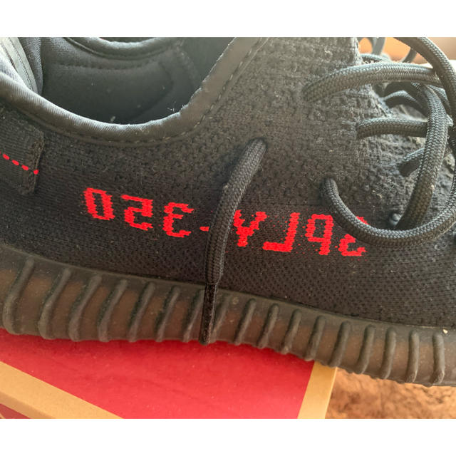 adidas(アディダス)のadidas YEEZY BOOST 350 V2 "black red" メンズの靴/シューズ(スニーカー)の商品写真