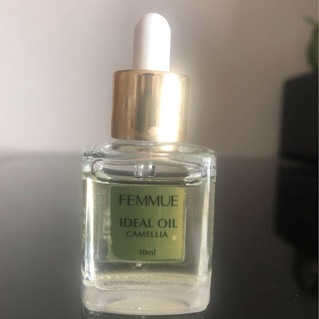 Cosme Kitchen(コスメキッチン)のファミュアイディアルオイル10ml コスメ/美容のリラクゼーション(エッセンシャルオイル（精油）)の商品写真