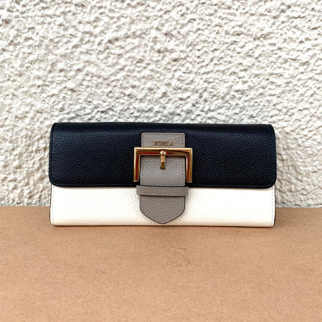 新品☆FURLA(フルラ)ブラック オニキス レザー 折り財布