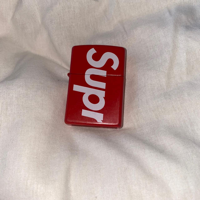 Supreme Zippo