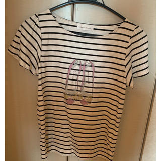 ワールドベーシック(WORLD BASIC)のワールド ボーダー Tシャツ トップス　白紺ストライプ  ピンクくつ柄(Tシャツ(半袖/袖なし))