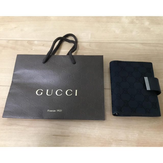 Gucci(グッチ)の２日間限定❗️お値下げ‼️  ＧＵＣＣＩ　手帳カバー（６穴） メンズのファッション小物(手帳)の商品写真