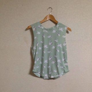 タンクトップ&スカート(タンクトップ)