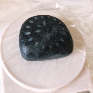 ラッシュ(LUSH)の【石鹸】LUSH ブラックビューティー(ボディソープ/石鹸)