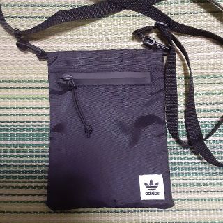 アディダス(adidas)の【未使用】adidasショルダーポーチ　ブラック(その他)