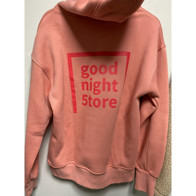 ピンク good パーカーの通販 by s shop|ラクマ night 5tore フーディー
