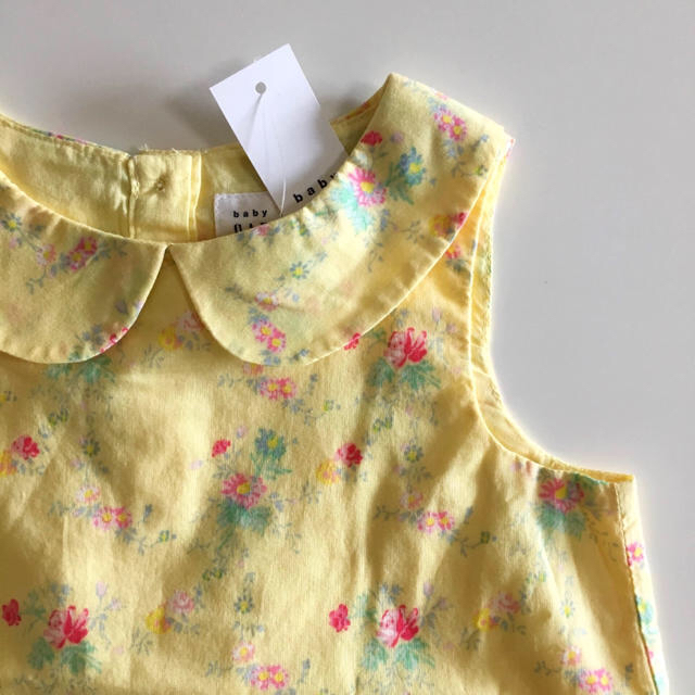 babyGAP(ベビーギャップ)の新品♡baby gap♡セットアップ 花柄 丸襟/ラルフローレン ユニクロ 他 キッズ/ベビー/マタニティのキッズ服女の子用(90cm~)(ワンピース)の商品写真