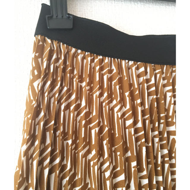 marjour(マージュール)プリーツスカート レディースのスカート(ロングスカート)の商品写真