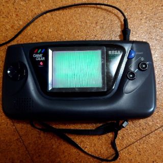 セガ(SEGA)のゲームギア本体+ソニック&テイルスゲームカートリッジ付(携帯用ゲーム機本体)