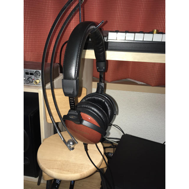 極美品】オーディオテクニカ EARSUIT ATH-ESW950【生産終了品】 男性に人気！ 