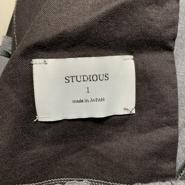 STUDIOUS(ステュディオス)のメンズ　スラックス　STUDIOUS メンズのパンツ(スラックス)の商品写真