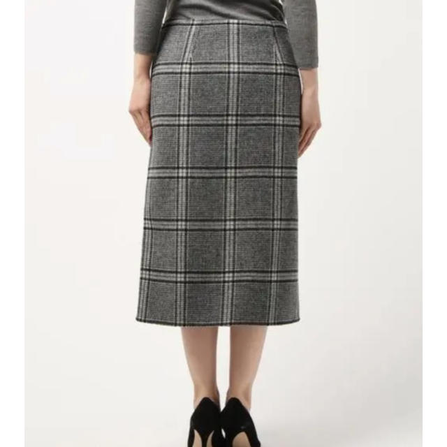 IENA(イエナ)のIENA リバーシブルスカート レディースのスカート(ひざ丈スカート)の商品写真