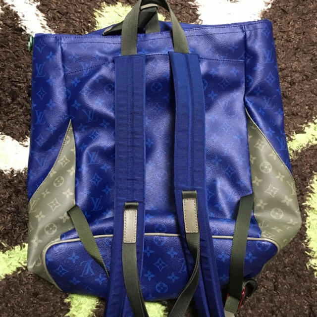 LOUIS VUITTON M43833 バックパック