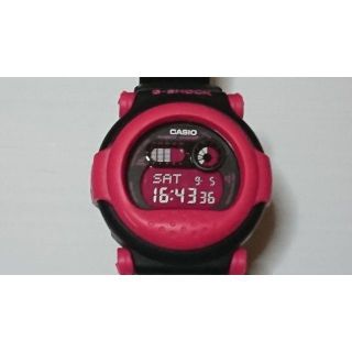 カシオ(CASIO)のG-SHOCK G-001 ジェイソン　ピンク　美中古(腕時計(デジタル))