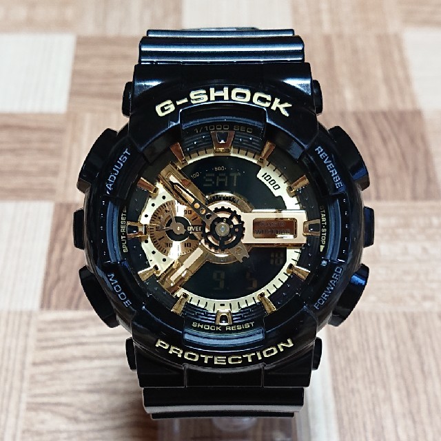 美品【CASIO/G-SHOCK】デジアナ メンズ腕時計 GA-110GB