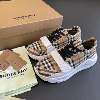 バーバリー(BURBERRY)の正規品 美品 BURBERRY バーバリー チェック スニーカー 42 27 (スニーカー)